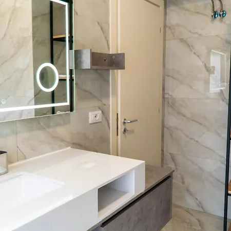 Apartment Signature 9 Tirana