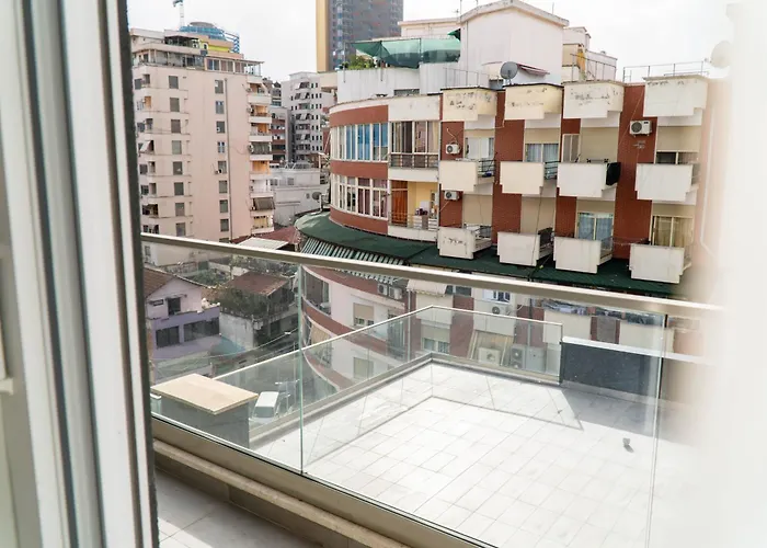 Signature 9 Apartment *